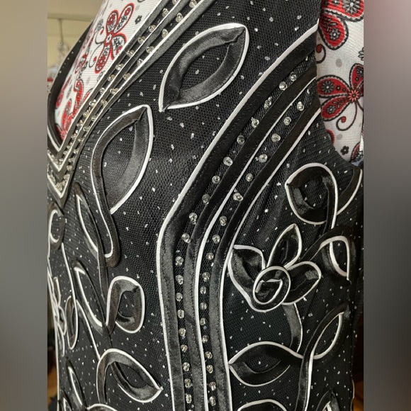 Goya Gorgeous Dress - Picture 3 of 15